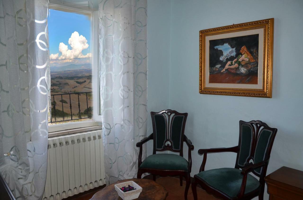 Willa La Fraternita Montefollonico Zewnętrze zdjęcie